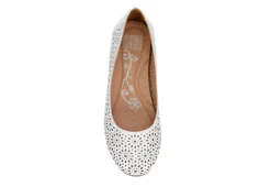 Mootsies Tootsies Womens Belva Flat - White -Fashion Feet Shop US 01 105350 05